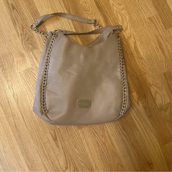 bebe Beige Shoulder Bag with Chain Detail - Picture 1 of 12